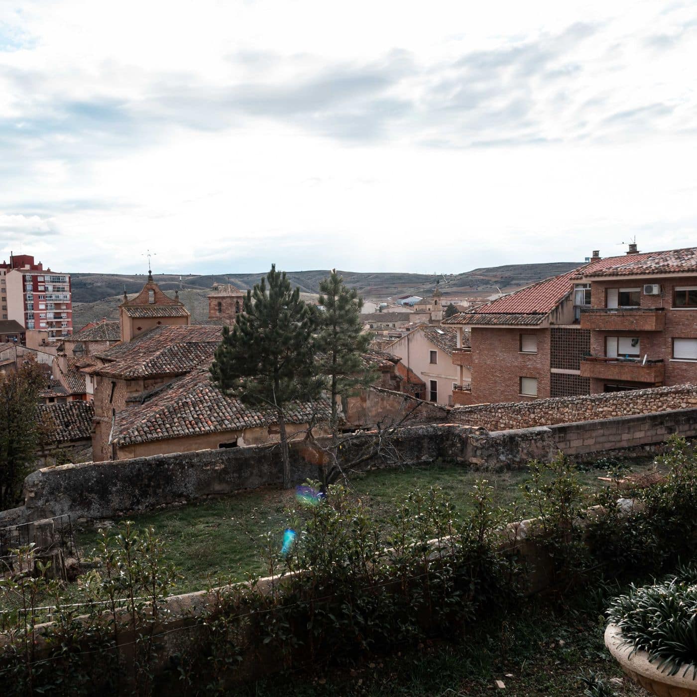 Callejón histórico junto a El Convento en Molina de Aragón